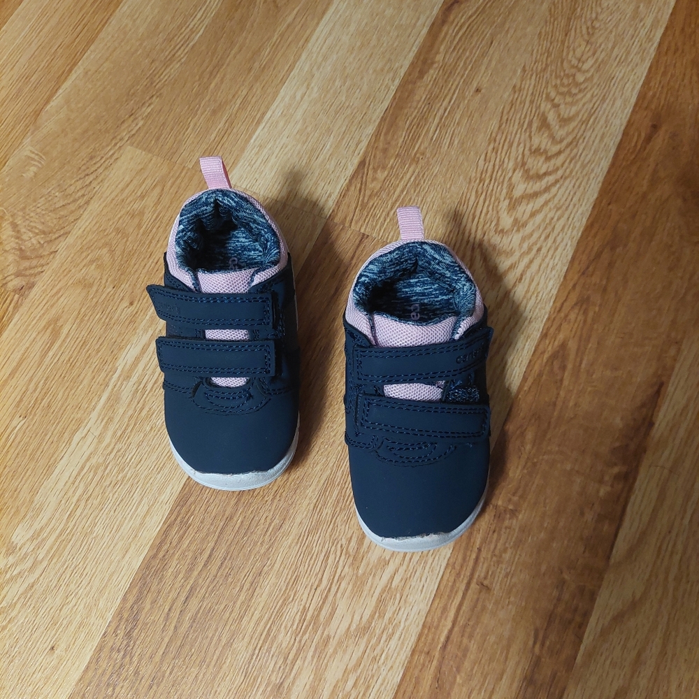 Carter's Baby Girl Relay 3 Sneakers Size 4